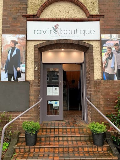 Store front of Ravir Boutique